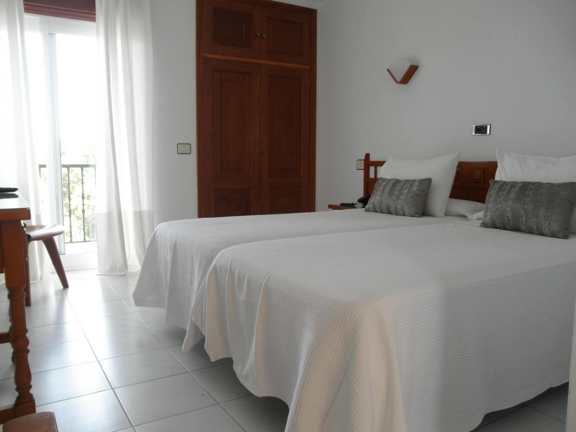Hotel Farsund 아레아스 외부 사진