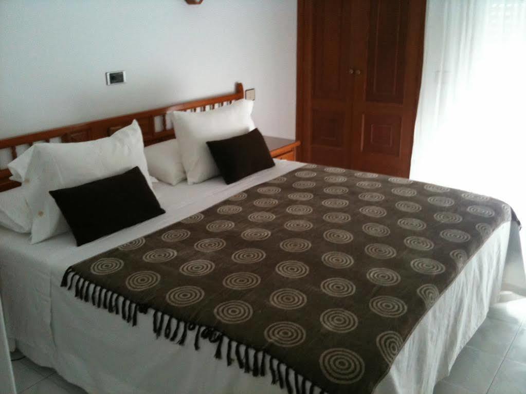 Hotel Farsund 아레아스 외부 사진